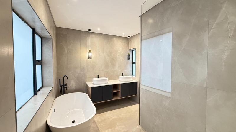 4 Bedroom Property for Sale in Fountainbrook Estate Gauteng