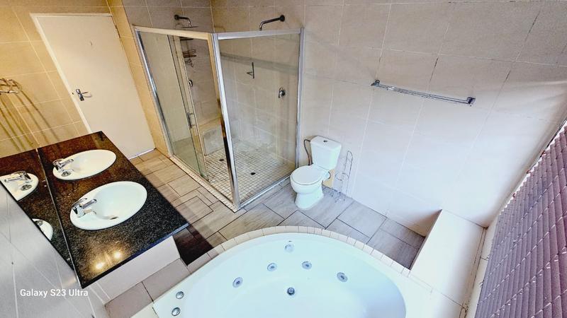 4 Bedroom Property for Sale in Albemarle Ext 1 Gauteng