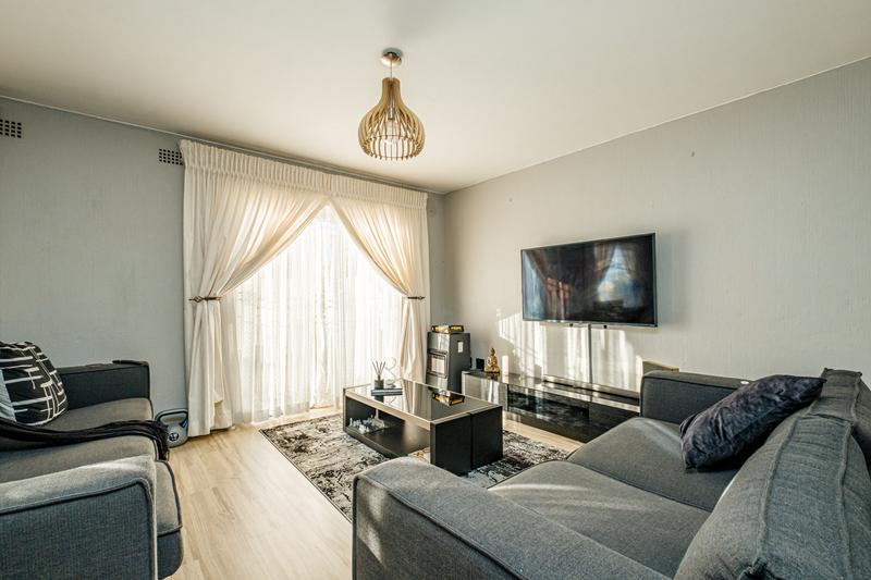 2 Bedroom Property for Sale in Lindhaven Gauteng