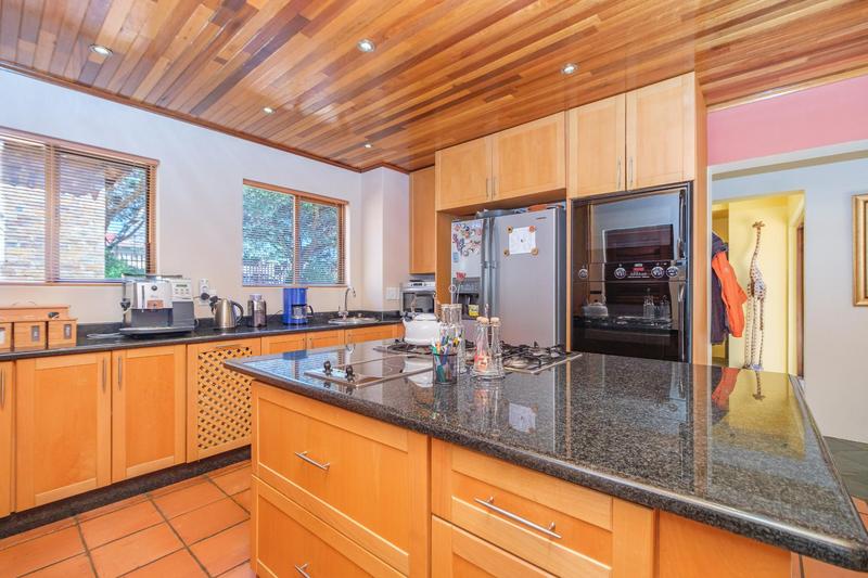 6 Bedroom Property for Sale in Ruimsig Gauteng