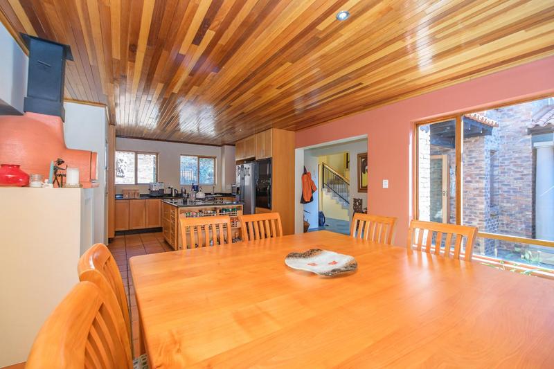 6 Bedroom Property for Sale in Ruimsig Gauteng