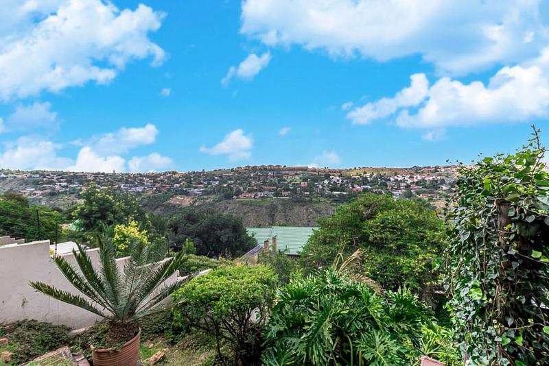 5 Bedroom Property for Sale in Kenmare Gauteng