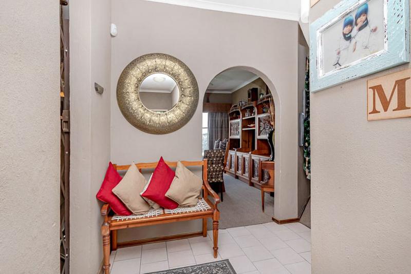 5 Bedroom Property for Sale in Kenmare Gauteng