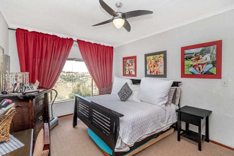 5 Bedroom Property for Sale in Kenmare Gauteng