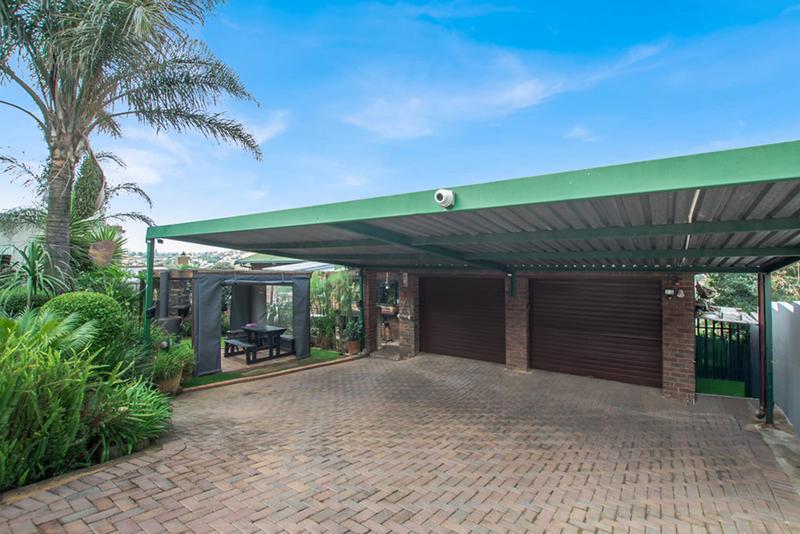 5 Bedroom Property for Sale in Kenmare Gauteng