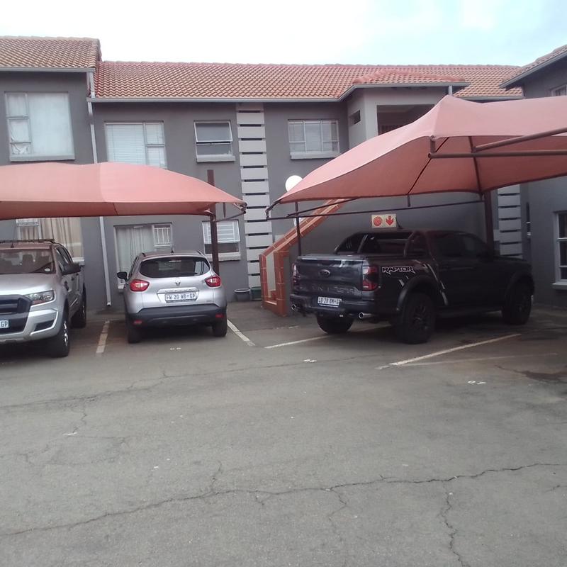 2 Bedroom Property for Sale in Risana Gauteng