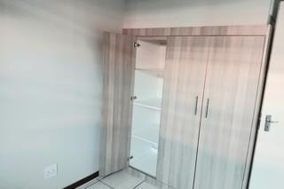 To Let 2 Bedroom Property for Rent in Randburg Central Gauteng