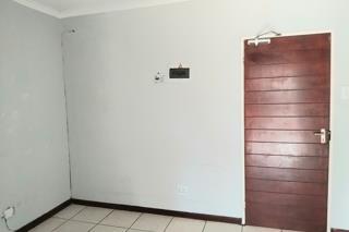 To Let 1 Bedroom Property for Rent in Randburg Central Gauteng