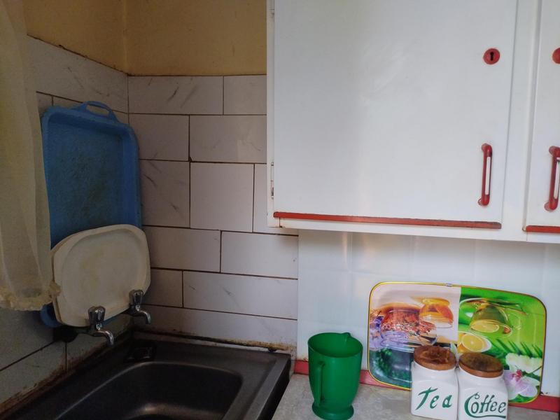 2 Bedroom Property for Sale in Zonkezizwe Gauteng