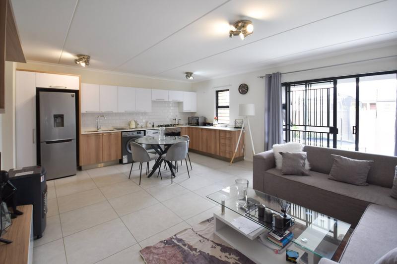 2 Bedroom Property for Sale in Golden Fields Estate Gauteng