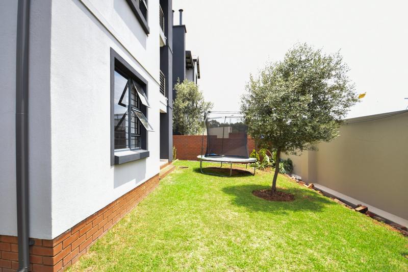 2 Bedroom Property for Sale in Golden Fields Estate Gauteng
