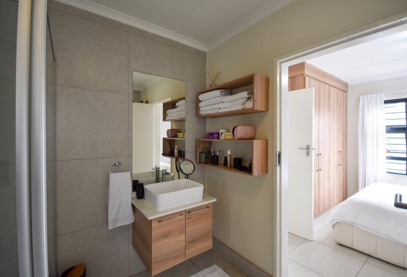 2 Bedroom Property for Sale in Golden Fields Estate Gauteng