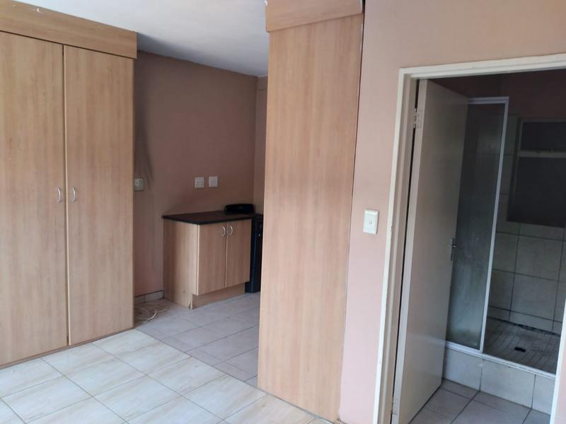 To Let 0 Bedroom Property for Rent in Milpark Gauteng