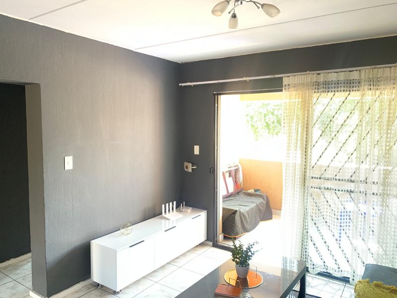 2 Bedroom Property for Sale in Vorna Valley Gauteng