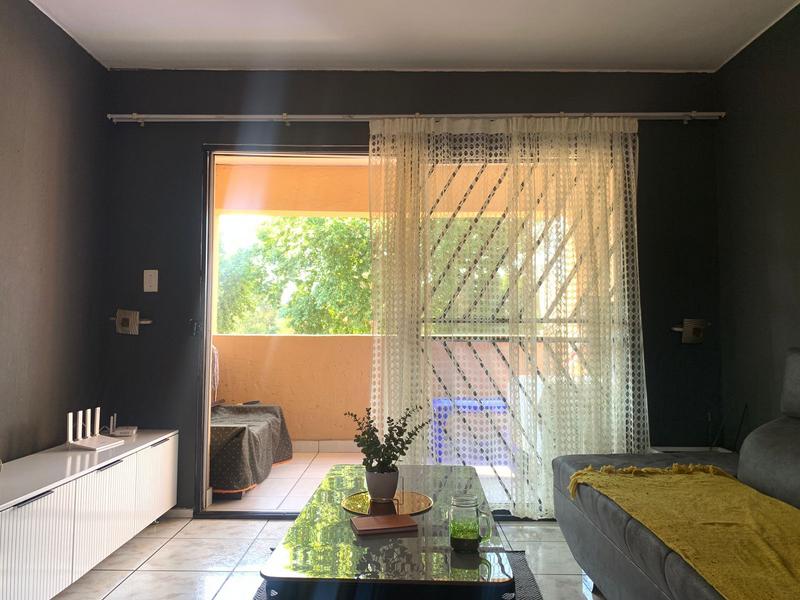 2 Bedroom Property for Sale in Vorna Valley Gauteng