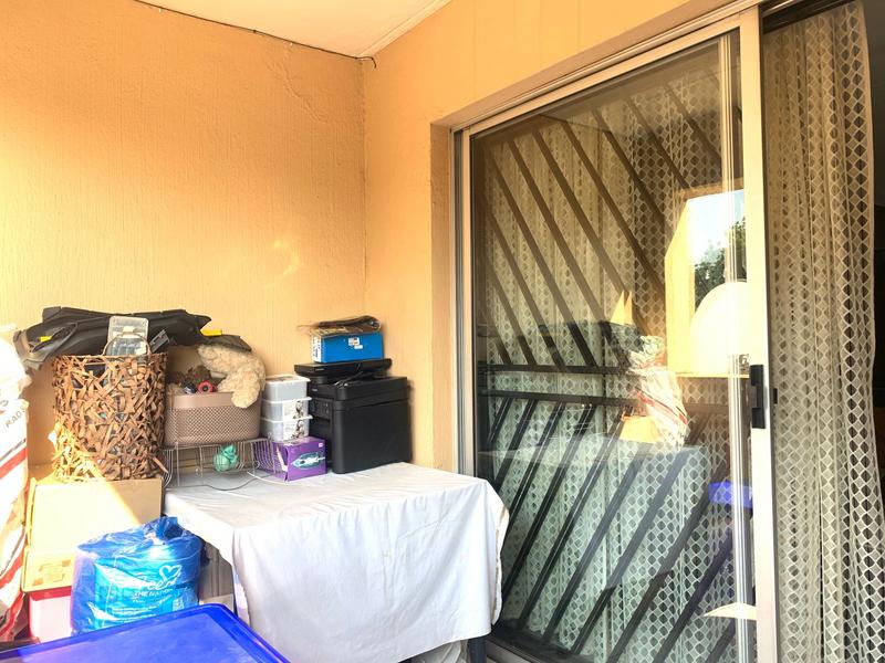 2 Bedroom Property for Sale in Vorna Valley Gauteng