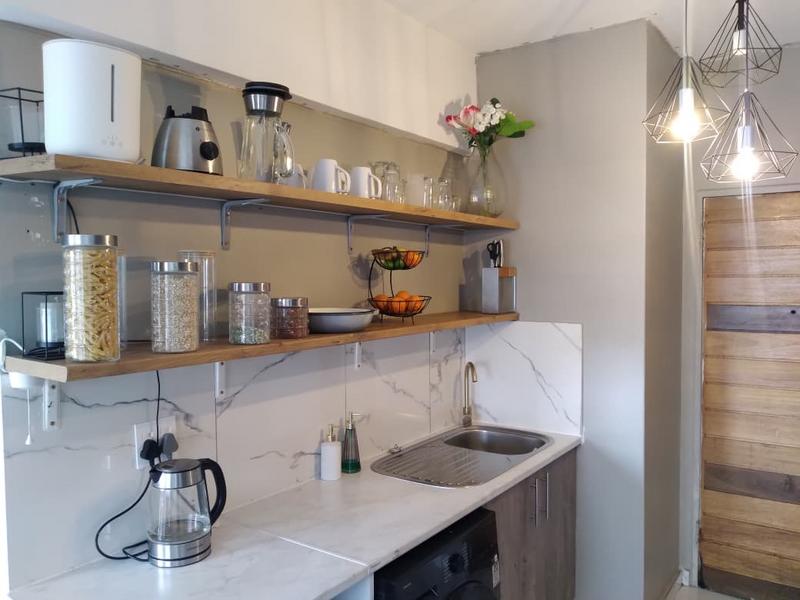 2 Bedroom Property for Sale in Milpark Gauteng