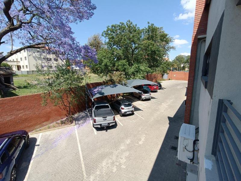 To Let commercial Property for Rent in Halfway House Gauteng