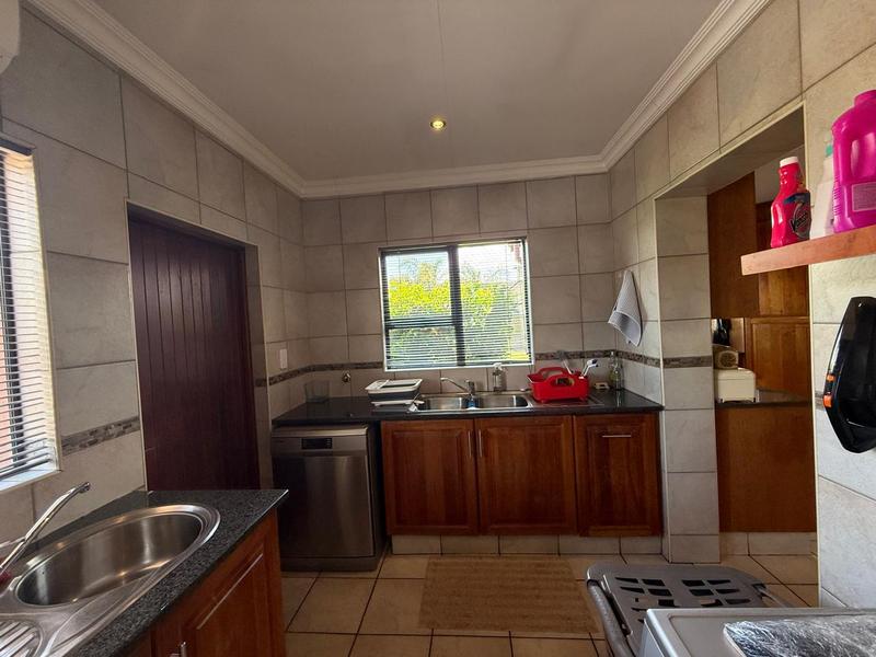 To Let 3 Bedroom Property for Rent in Midlands Estate Gauteng