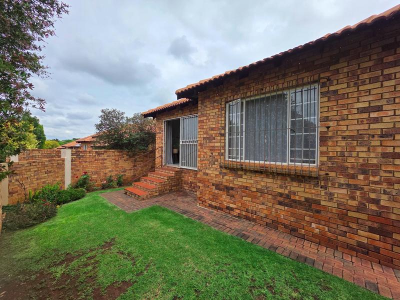 2 Bedroom Property for Sale in Willowbrook Gauteng