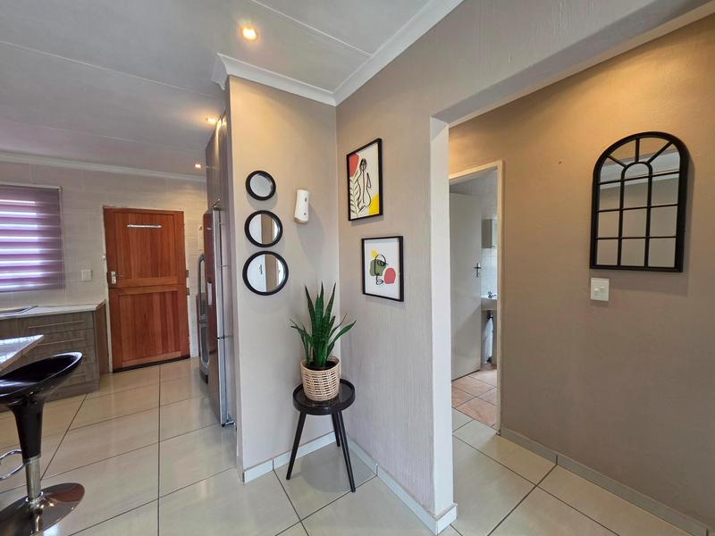 2 Bedroom Property for Sale in Willowbrook Gauteng