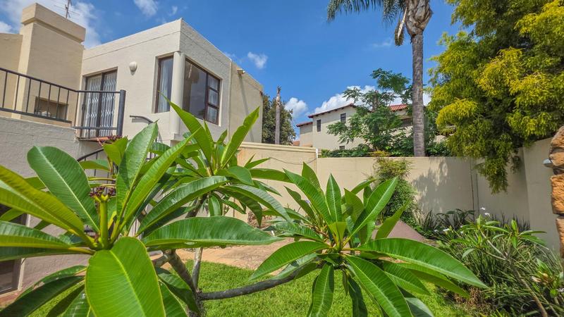 2 Bedroom Property for Sale in Magaliessig Gauteng