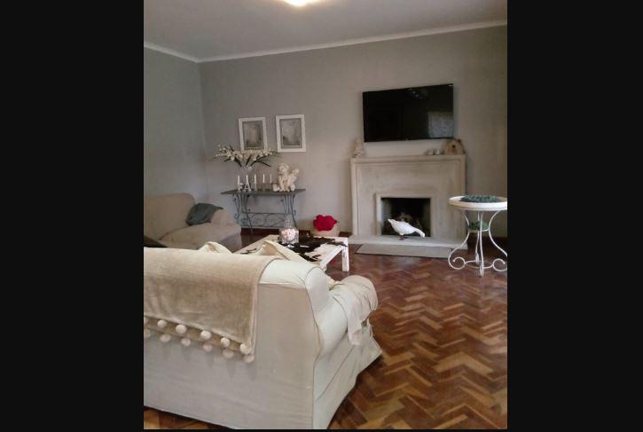 To Let 4 Bedroom Property for Rent in Waterkloof A H Gauteng