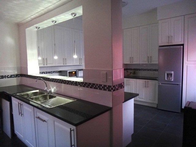 To Let 4 Bedroom Property for Rent in Waterkloof A H Gauteng