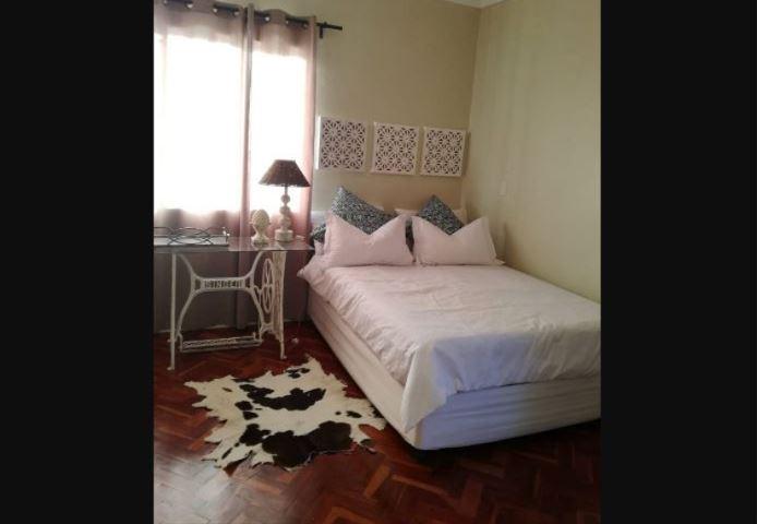 To Let 4 Bedroom Property for Rent in Waterkloof A H Gauteng