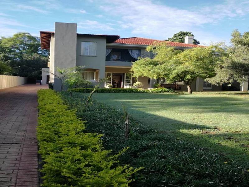 To Let 4 Bedroom Property for Rent in Waterkloof A H Gauteng