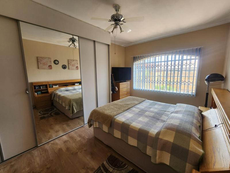 4 Bedroom Property for Sale in New Redruth Gauteng