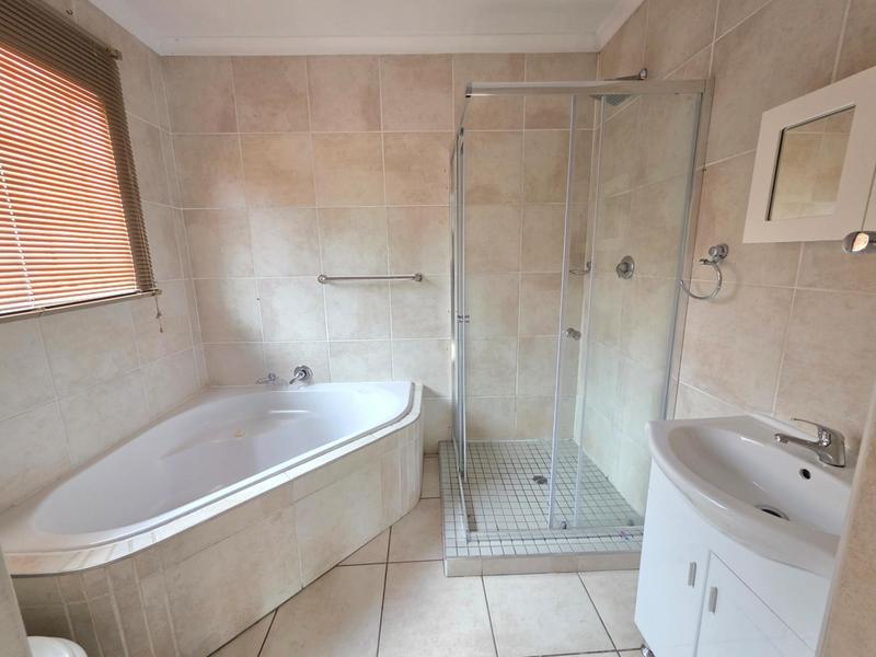 To Let 3 Bedroom Property for Rent in Meyerton Central Gauteng