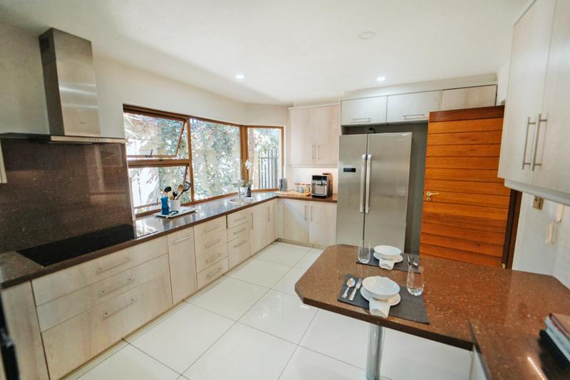 To Let 4 Bedroom Property for Rent in Duxberry Gauteng