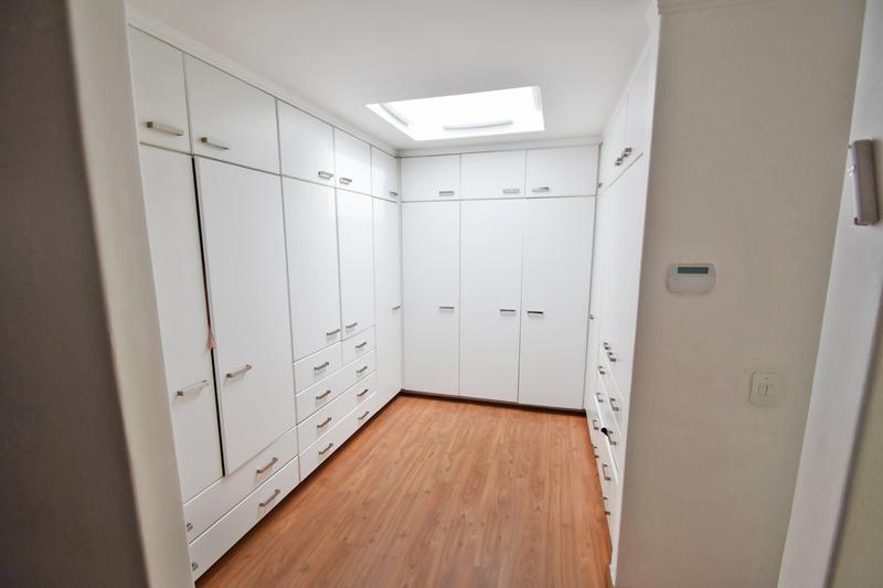 4 Bedroom Property for Sale in Morningside Gauteng