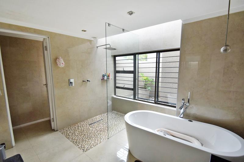 4 Bedroom Property for Sale in Morningside Gauteng