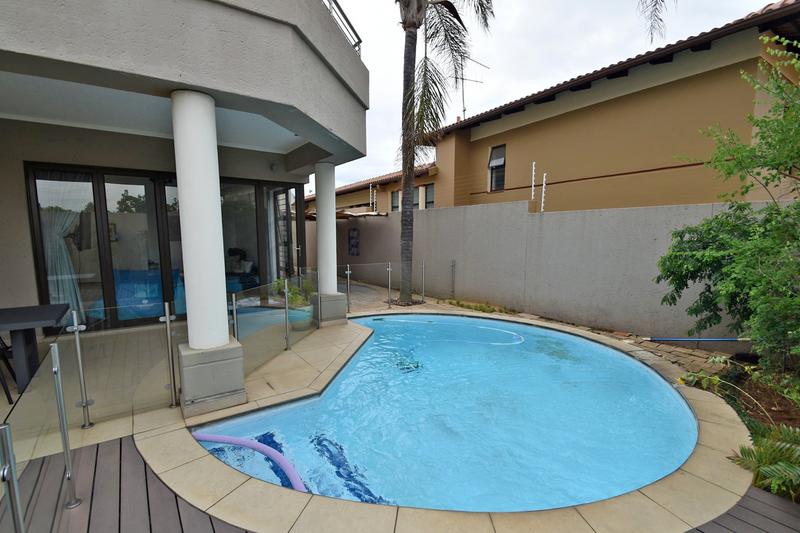 4 Bedroom Property for Sale in Morningside Gauteng
