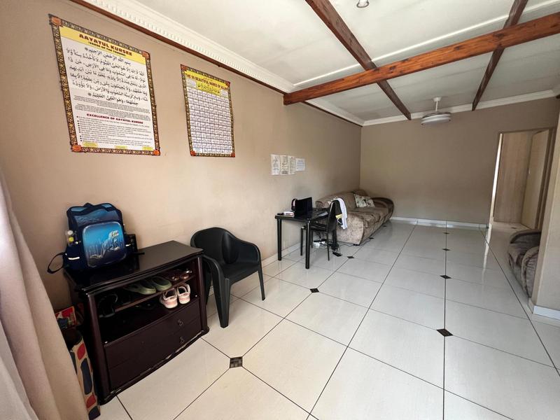To Let 2 Bedroom Property for Rent in Erasmia Gauteng