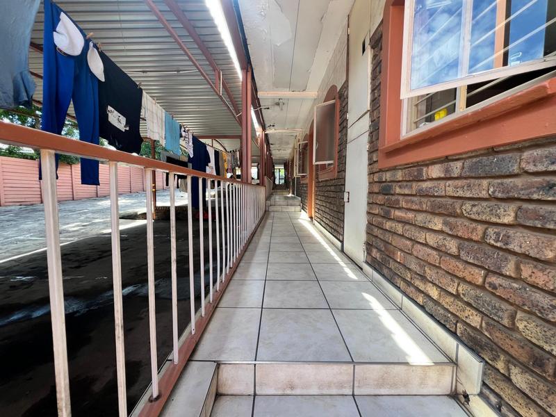 To Let 2 Bedroom Property for Rent in Erasmia Gauteng