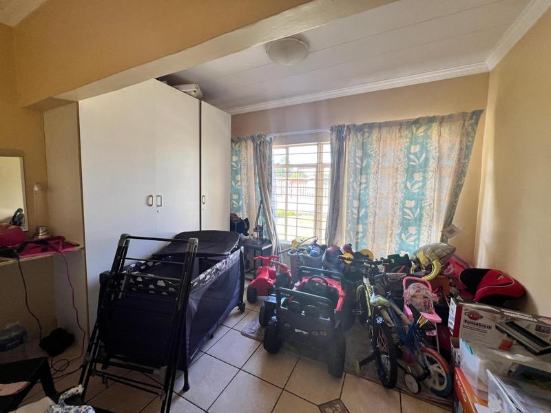 To Let 2 Bedroom Property for Rent in Erasmia Gauteng
