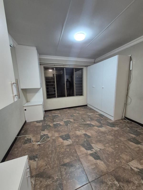 To Let 3 Bedroom Property for Rent in Amberfield Gauteng