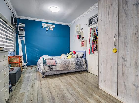 9 Bedroom Property for Sale in Brackenhurst Gauteng