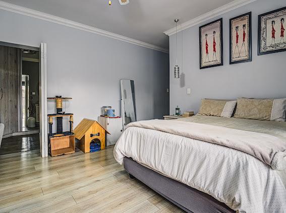 9 Bedroom Property for Sale in Brackenhurst Gauteng