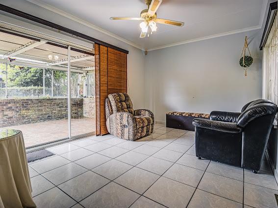 9 Bedroom Property for Sale in Brackenhurst Gauteng