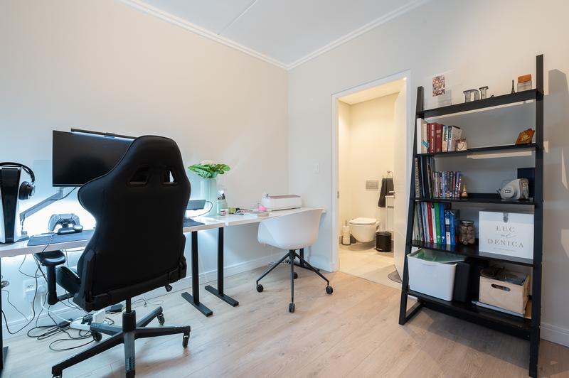 2 Bedroom Property for Sale in Sandringham Gauteng