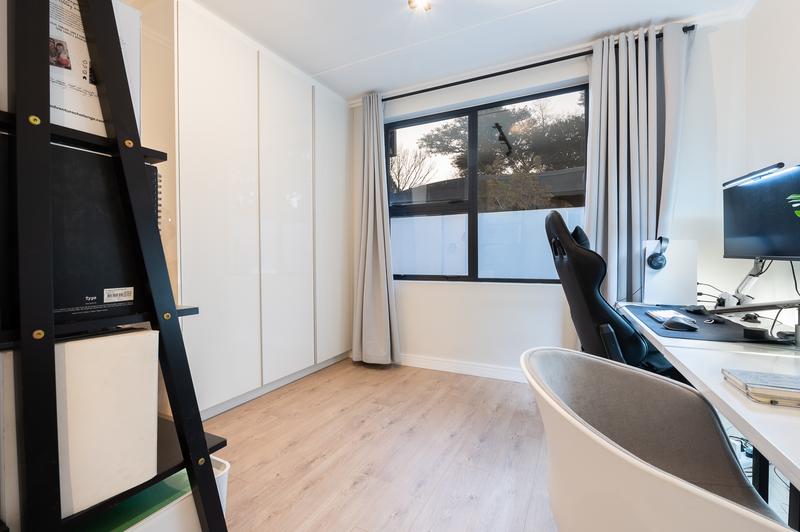 2 Bedroom Property for Sale in Sandringham Gauteng