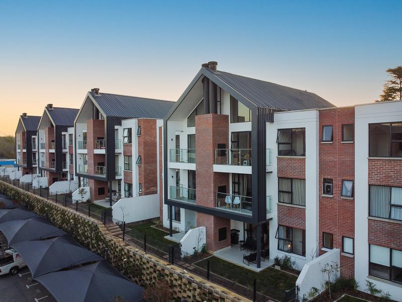 2 Bedroom Property for Sale in Sandringham Gauteng