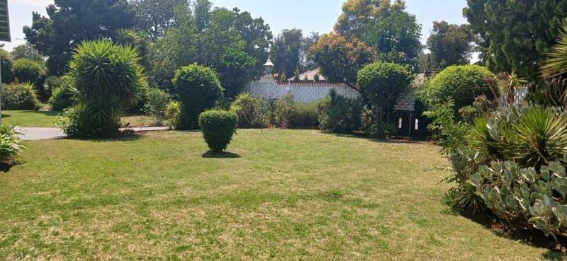 4 Bedroom Property for Sale in Brackenhurst Gauteng