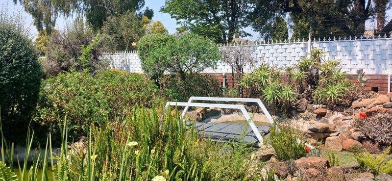 4 Bedroom Property for Sale in Brackenhurst Gauteng