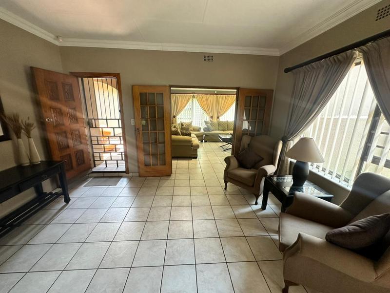 3 Bedroom Property for Sale in Brackenhurst Gauteng