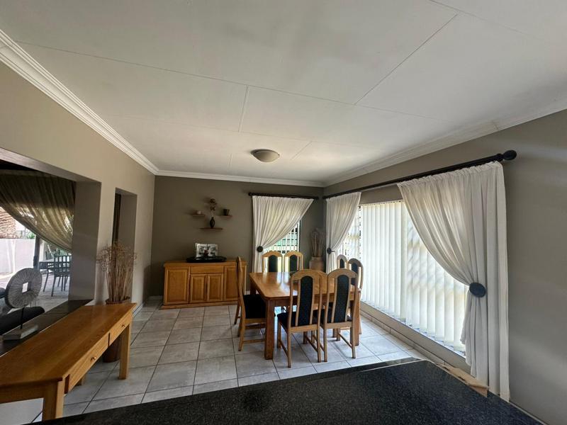 3 Bedroom Property for Sale in Brackenhurst Gauteng